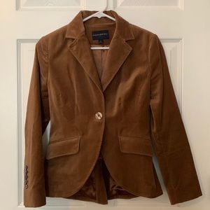 Cambridge queen with an edge!